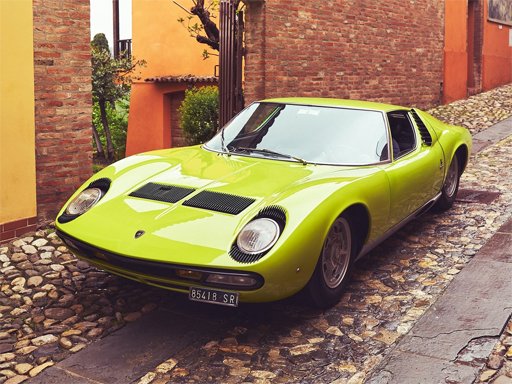 Lamborghini Miura P400 Puzzle Odyssey