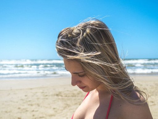 Summer Beach and Girls Puzzle Odyssey